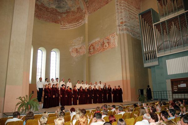 kapella-pitsundski-hram80C001C2-4409-C296-360A-0C3B2C2FAF41.jpg