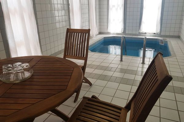 sauna-16838278B-EF2A-534E-D8AC-B9B75ED28CEB.jpeg