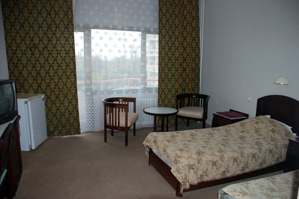 2m1k-29774E0BB-EED6-566A-6BC0-D93A150AC623.jpg